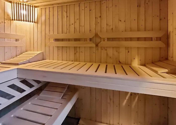 Awesome In With Sauna Vakantiehuis Jantar